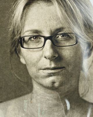 dnes má narozeniny paní octařová, jsem tedy našel nějaký foto. je to velmi speciální zvětšnina zvaná #lithprint pro vás...